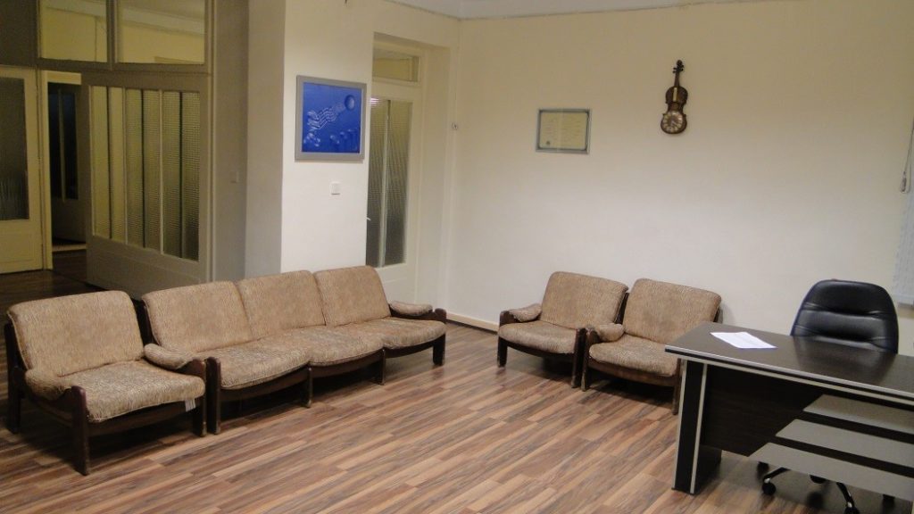 ارتباط مردم با لکنت زبان